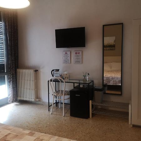Vacanze Pisane Bagian luar foto